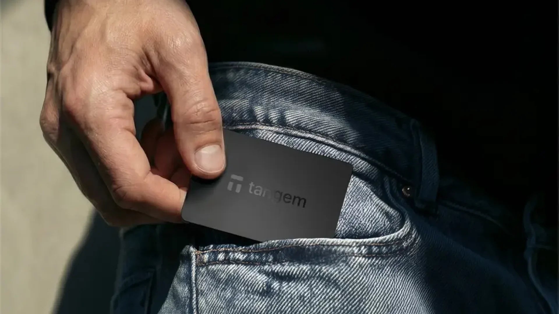 Tangem Hardware Wallet แบบบัตร ไม่ต้องจด Seed Phrase
